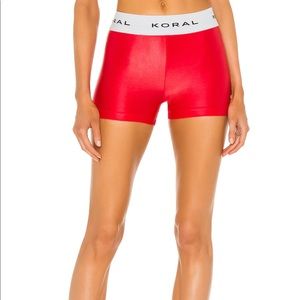 Koral infinity shorts